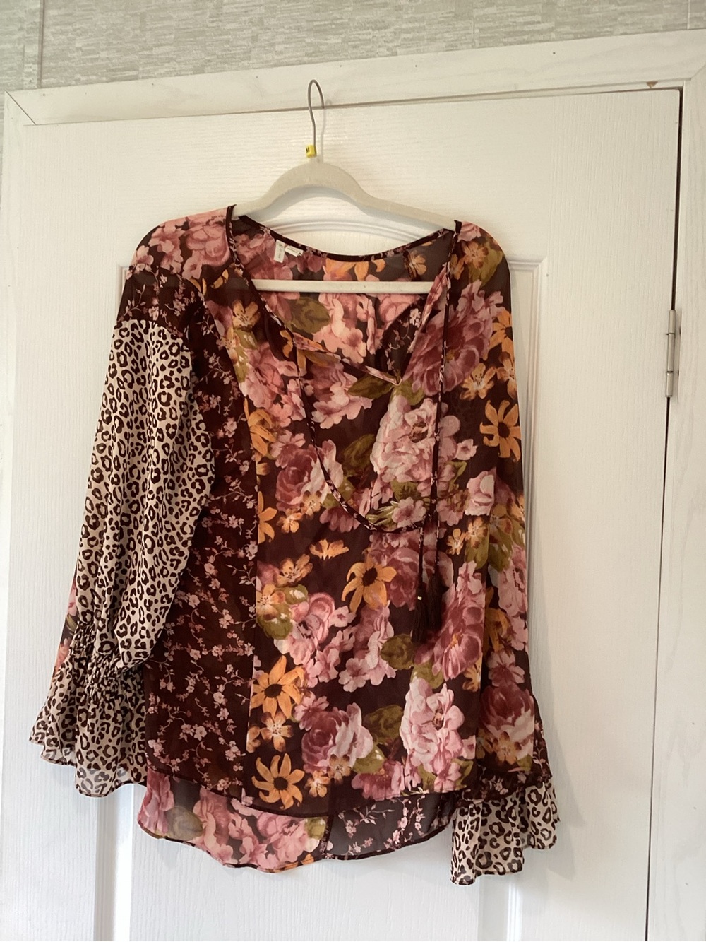Cato Brown Floral & Leopard Mixed-Print Blouse 18/20W EUC